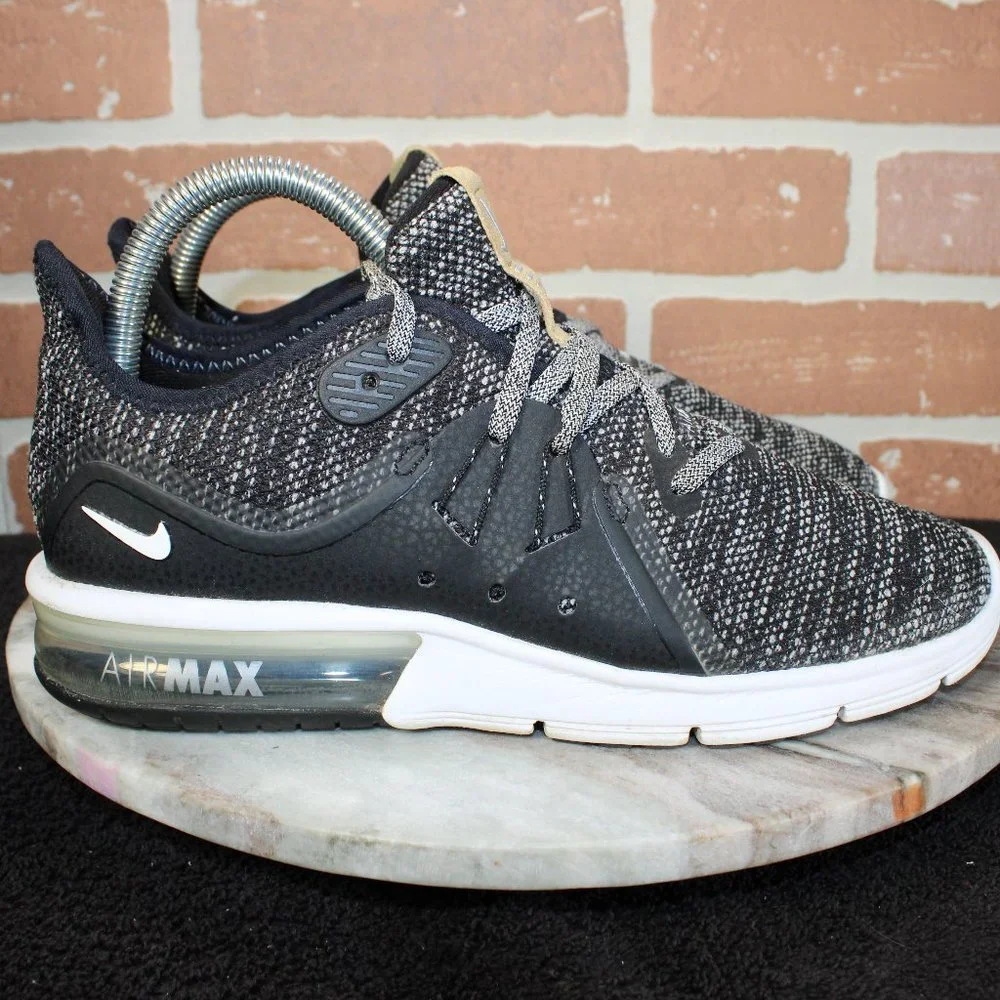 Nike Womens Air Max Sequent 3 Shoes Size 7 Athletic Running Training Sneakers.
